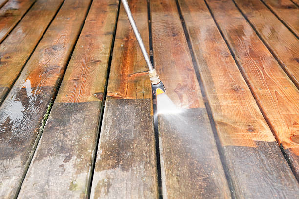 Why Choose Our Certified Pressure Washing Experts for Your Project Needs in Beaver Dam Lake, NY?